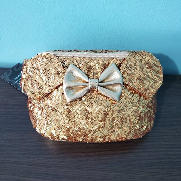 Loungefly Handbags - NWT Loungefly Disney Minnie Mouse Gold Sequin Fanny Pack